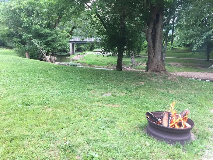 Jessie Lea RV Park & Campground Picture 10
