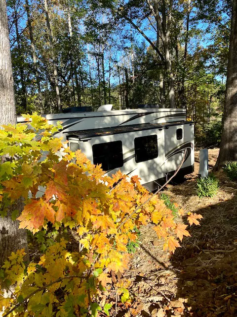 Mountain Ranch RV Park Picture 6