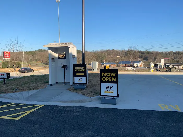 Love's RV Hookup Picture 10