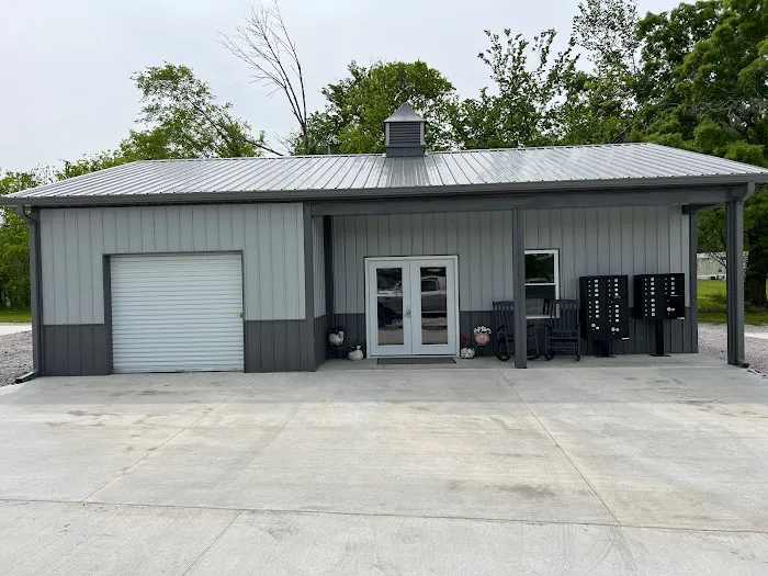 Funny Farm RV & Tiny Home Park Picture 6