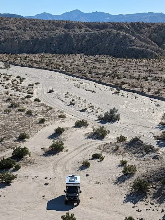 Hollywood-Vine Campsite Picture 10