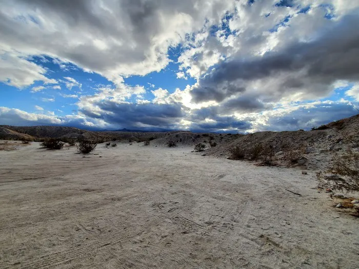 Hollywood-Vine Campsite Picture 1