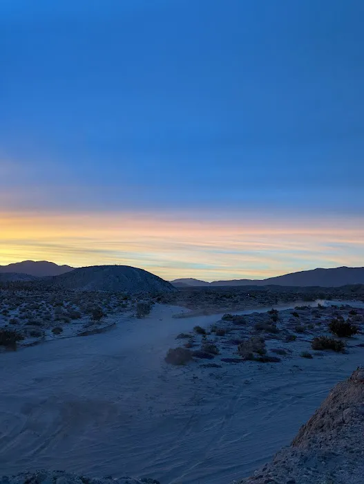 Hollywood-Vine Campsite Picture 6