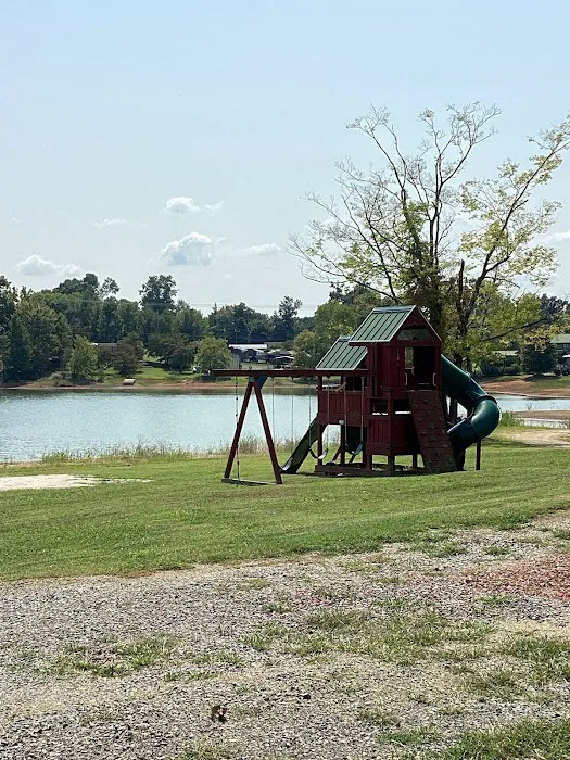 Cedar Cove RV Resort Picture 1