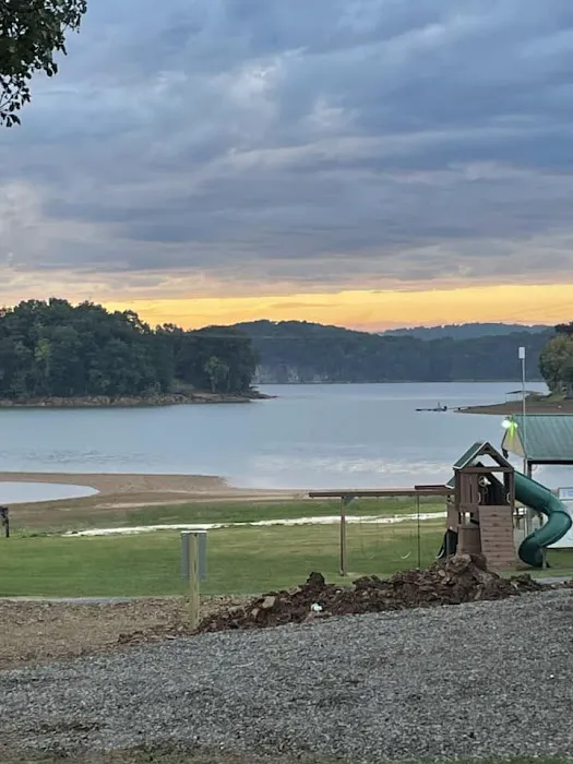 Cedar Cove RV Resort Picture 9