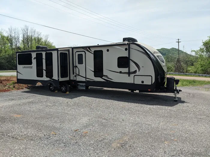 Mulberry Grove RV Park/Campground Picture 5