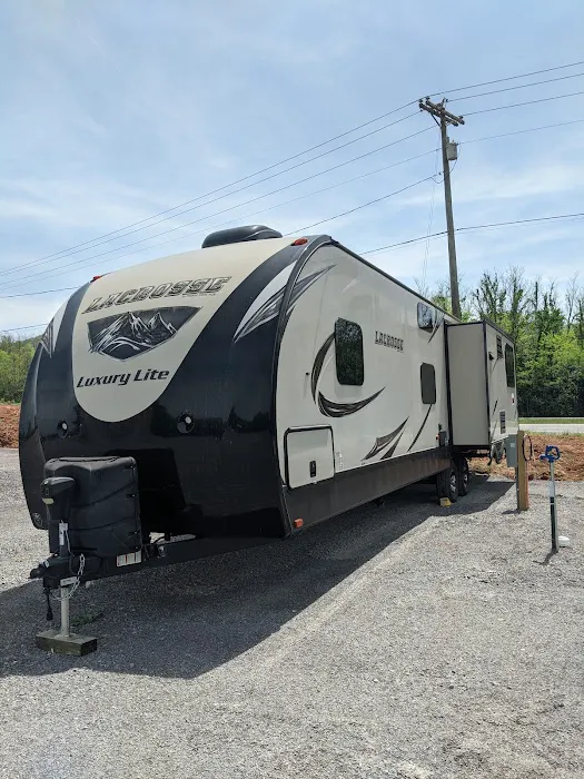 Mulberry Grove RV Park/Campground Picture 6