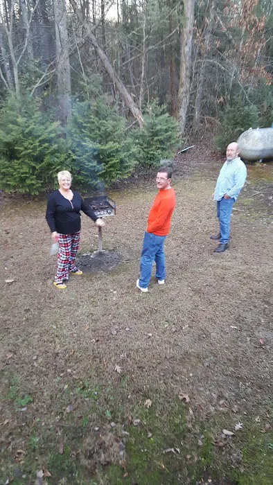 Edge of Smokies Campground Picture 2