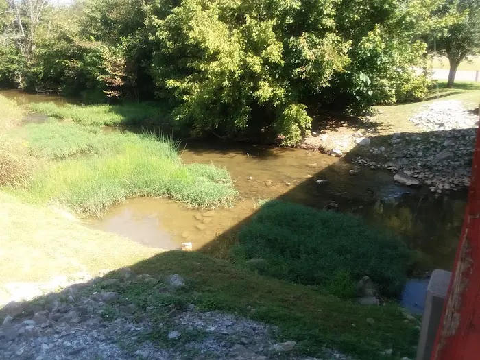 Edge of Smokies Campground Picture 6