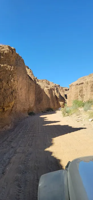 Red Canyon Jeep Trail Head @ 10 fwy Picture 7