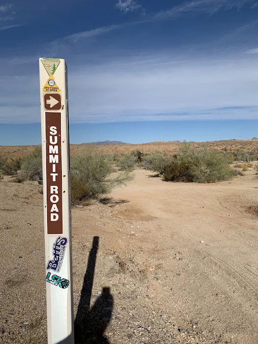 Red Canyon Jeep Trail Head @ 10 fwy Picture 10