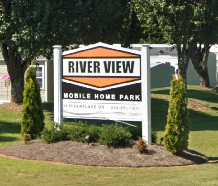River View Mobile Home Park Picture 1