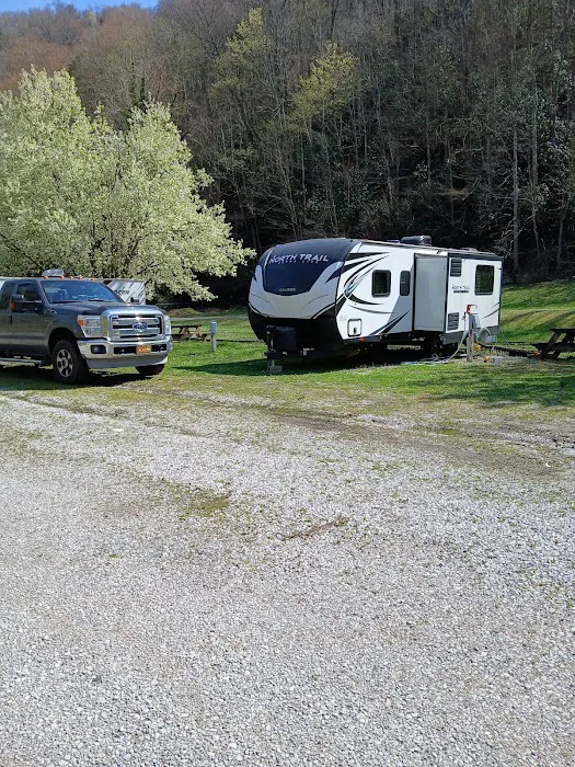 Portal 31 RV Park Picture 4