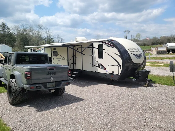 Lone Star RV Park Picture 10