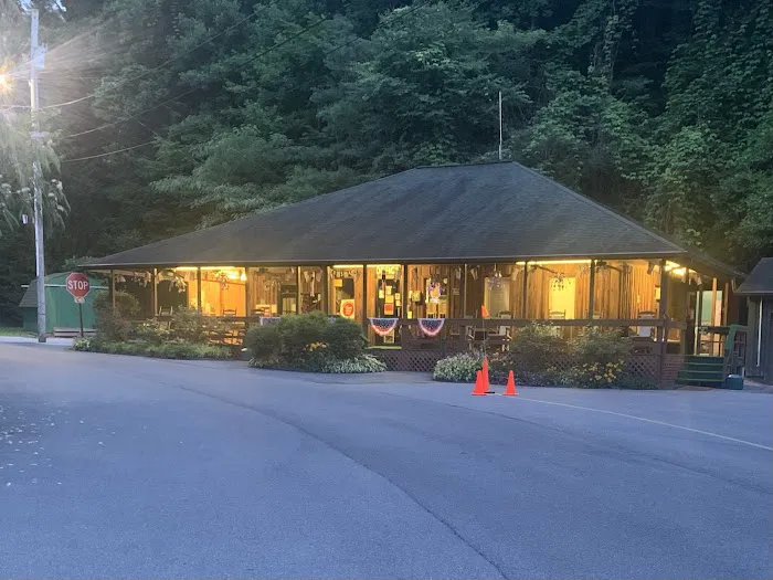 Twin Creek RV Resort Picture 1