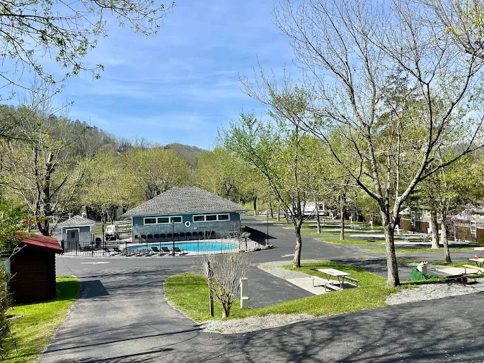 Foothills RV Park & Cabins Picture 5