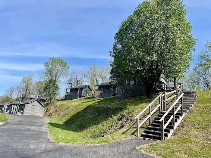 Foothills RV Park & Cabins Picture 8