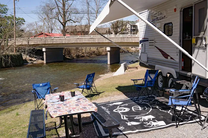 Camp Riverslanding Picture 4