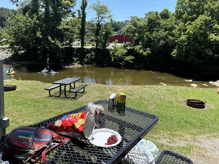 Camp Riverslanding Picture 10