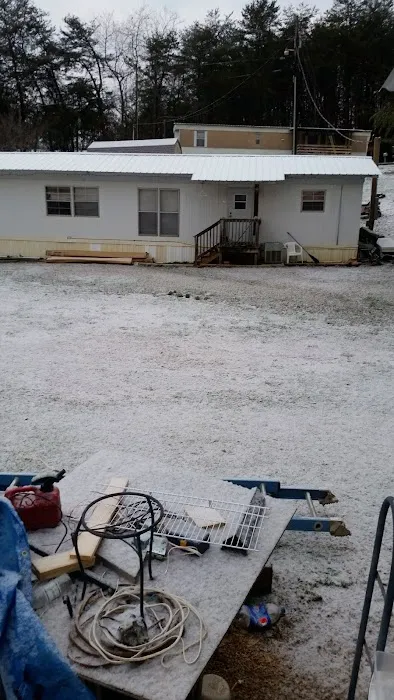 Saints Place Mobile Home Park Picture 2