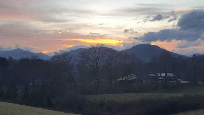 98 Saints Place Picture 2