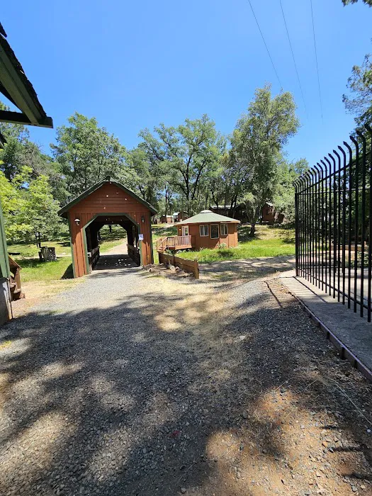 Lake Francis Resort Picture 6