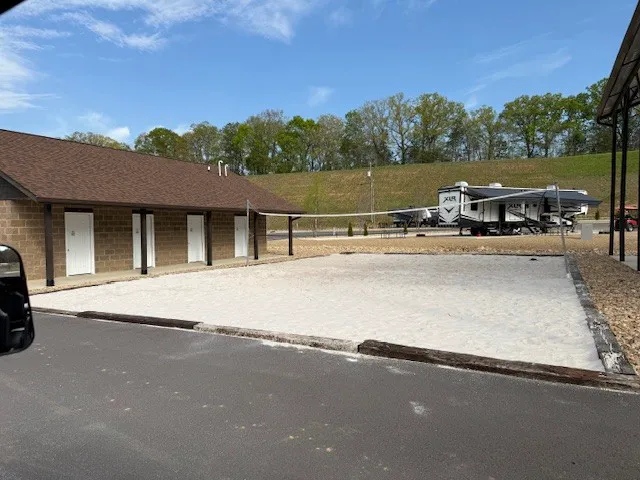 Forest Grove RV Resort Picture 5