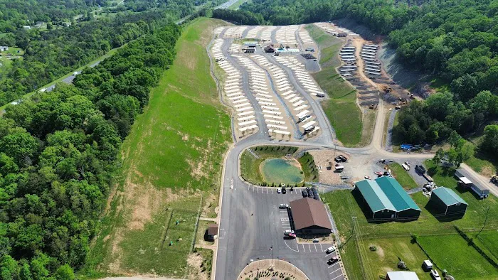 Forest Grove RV Resort Picture 10