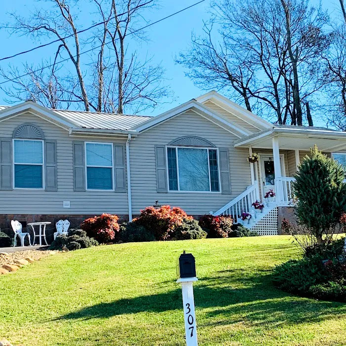 Paradise Pointe Picture 5