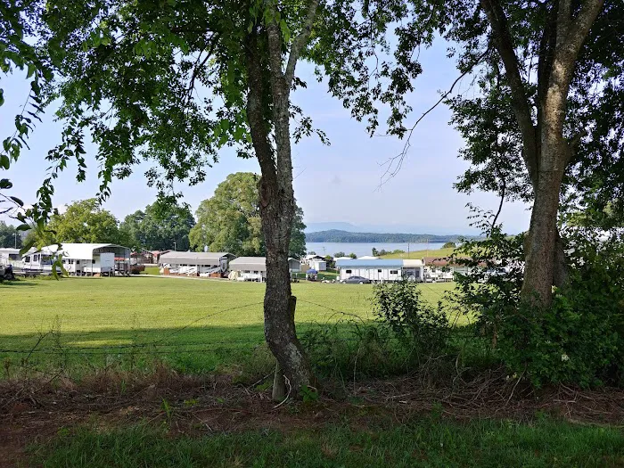 Sunset Farm RV Park Picture 5