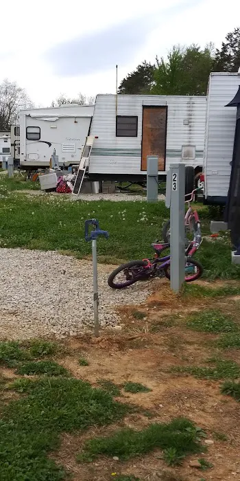 Sunset Cove RV Park and Campground Picture 2