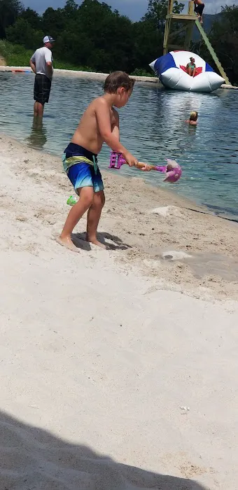 Sunset Cove RV Park and Campground Picture 9