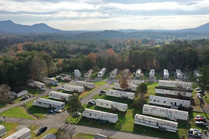 Woodbury Mobile Home Community Picture 1