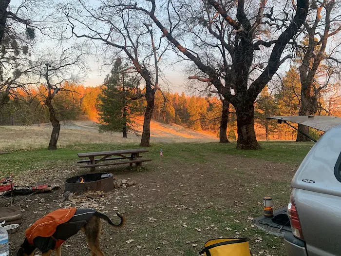 Summit Springs Campground Picture 3