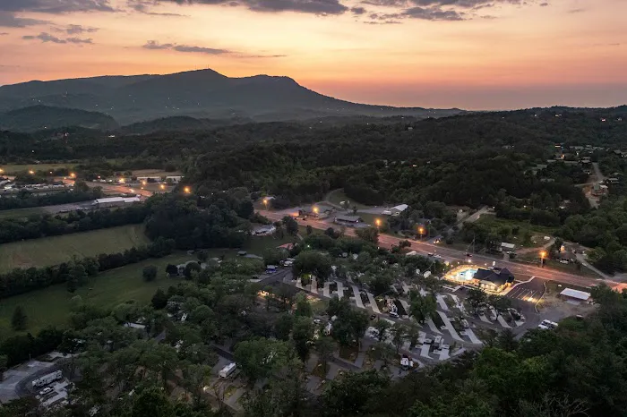 Pigeon Forge RV Resort Picture 5