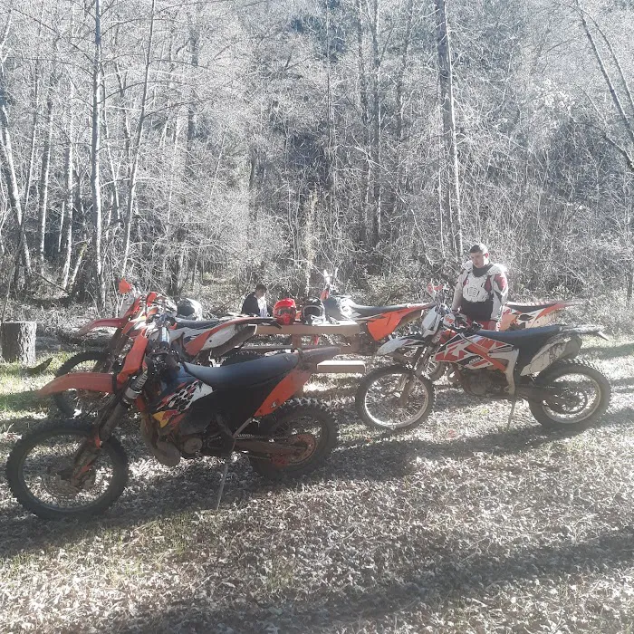 Bear Creek Campground Picture 8