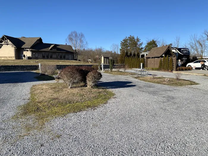 Cove Creek RV Resort Picture 10