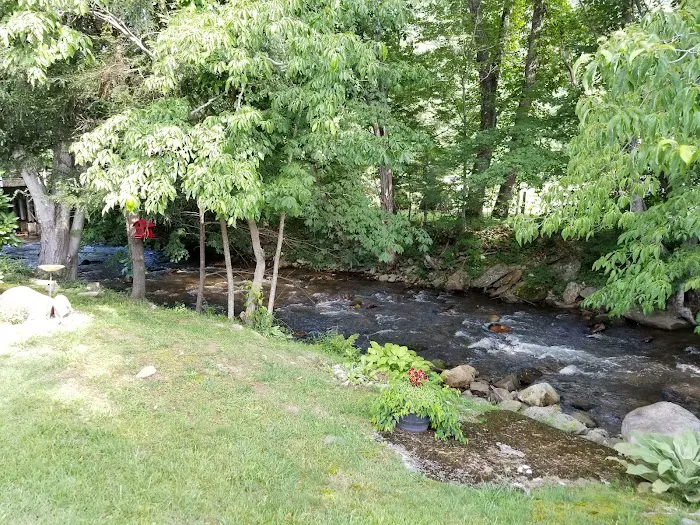 Rippling Waters Creekside RV Park Picture 8