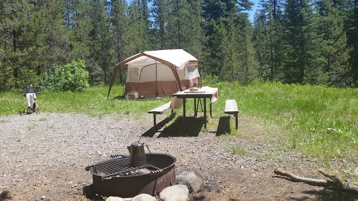 Cave Falls Campground Picture 4