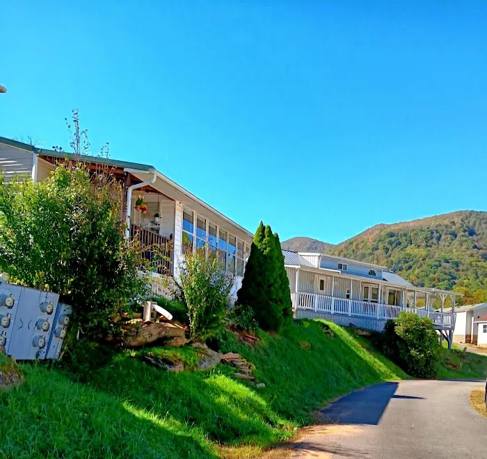 Maggie Valley RV Resort Picture 1