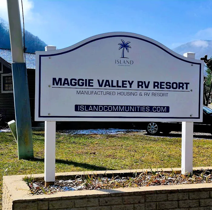 Maggie Valley RV Resort Picture 3