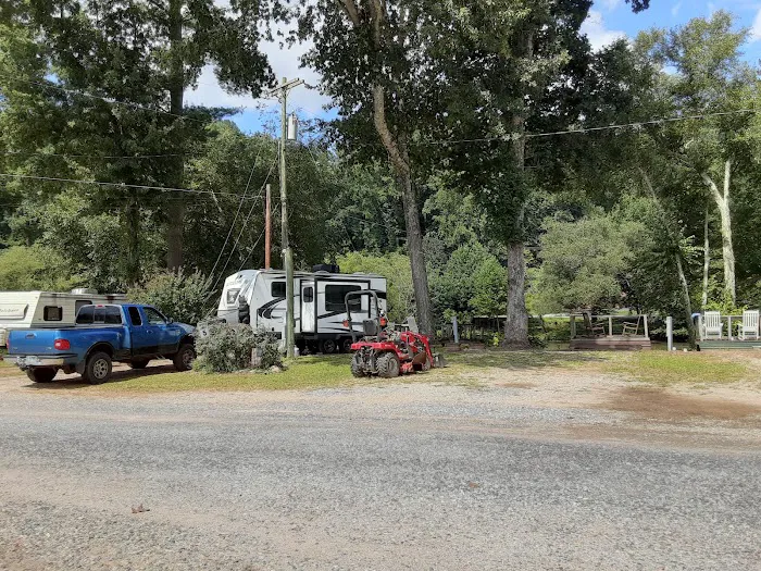 Country Girls RV Park Picture 10