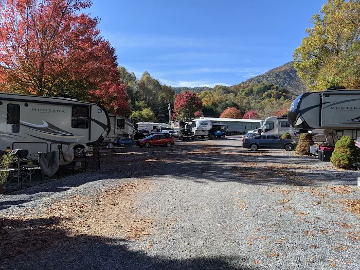 Trails End RV Park Picture 2