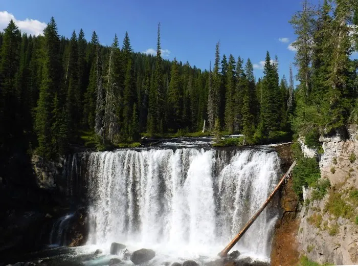 Colonnade Falls Picture 6