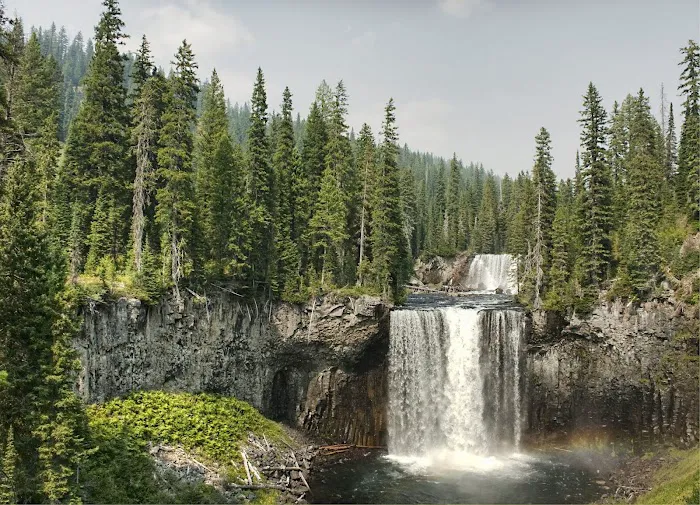 Colonnade Falls Picture 7