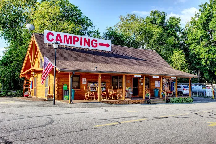 Ripplin Waters RV Park Picture 8