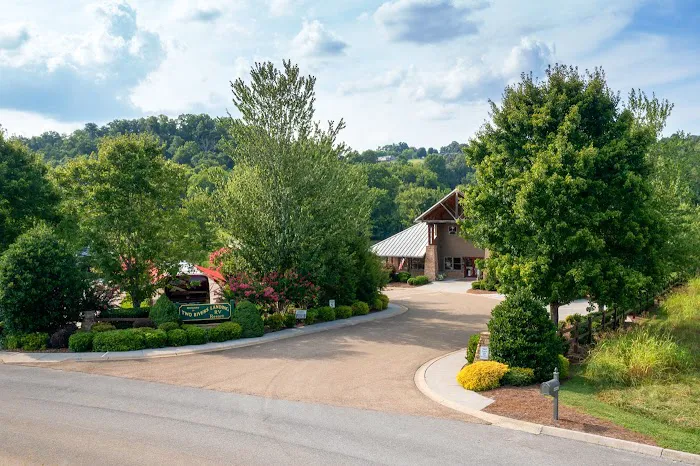 Two Rivers Landing RV Resort Picture 5