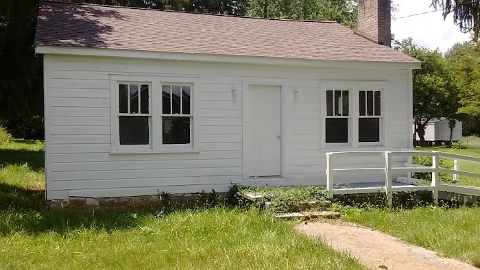 Birchwood Mobile Home Park Picture 2