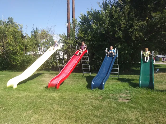 Jolley Camper RV and Cottages Picture 7