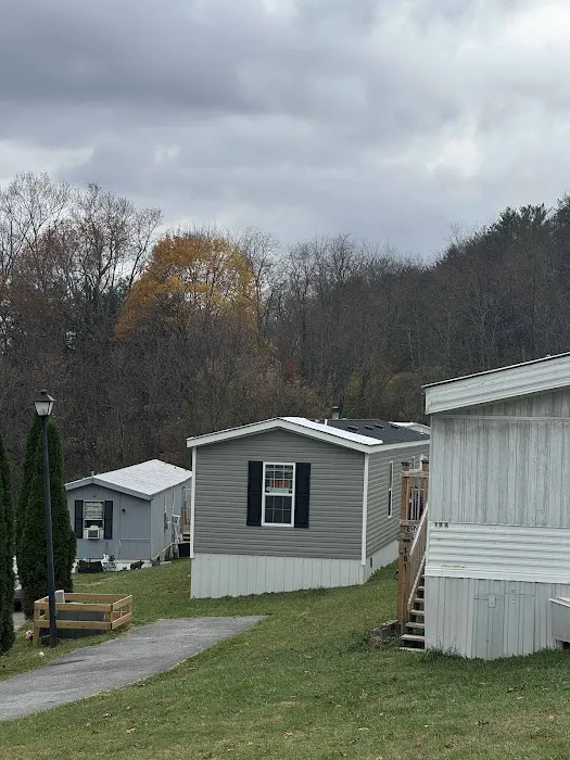 Breeze Hill Estates Manufactured Home Community Picture 6